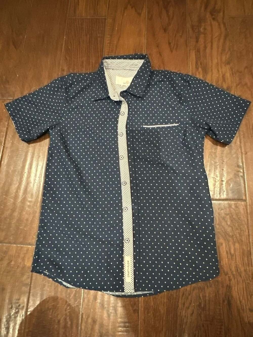 Craft + Flow Boys Blue Polka Dot Short Sleeve Button Up Shirt Size 8-Small